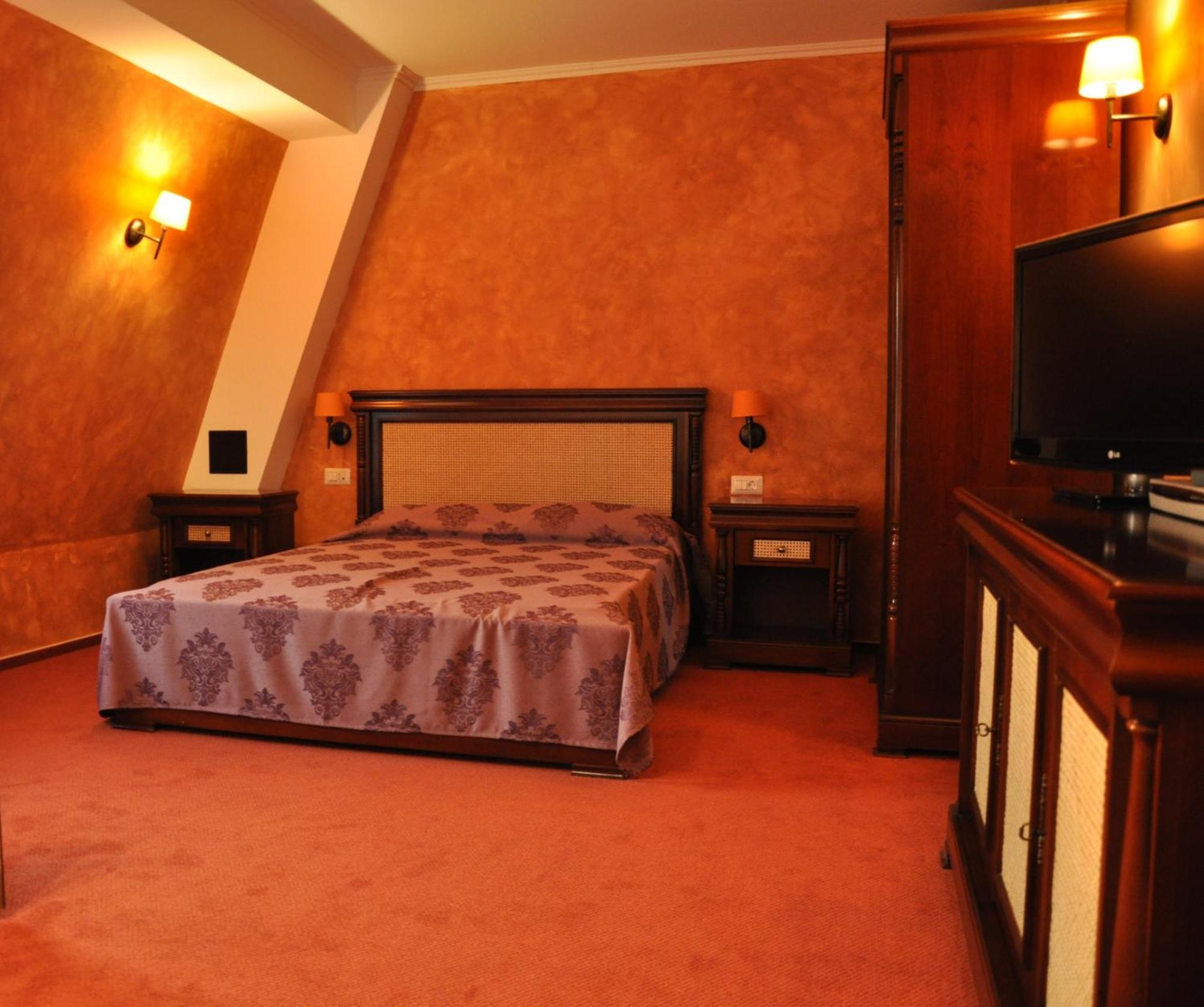 Vigo Grand Hotel Ploeszti Pokój zdjęcie