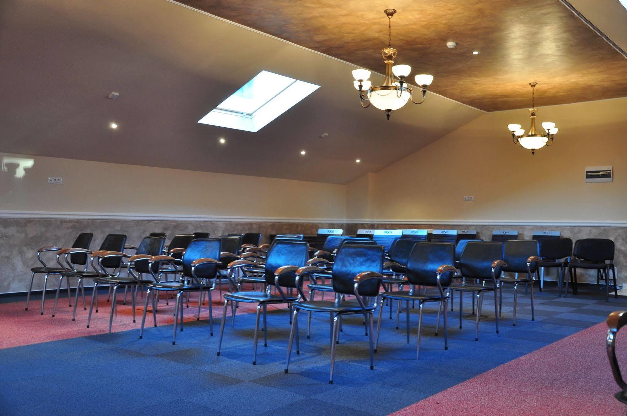 Vigo Grand Hotel Ploeszti Zewnętrze zdjęcie